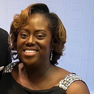 Meet your Posher, Davida